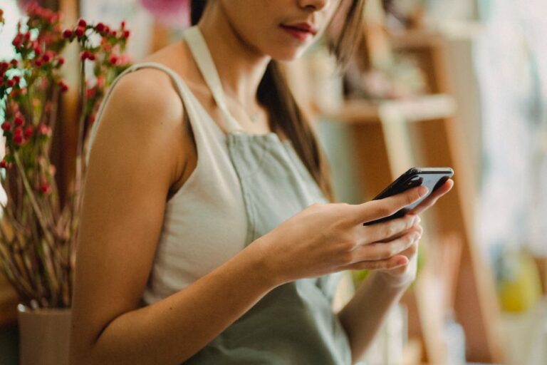 Personal Branding untuk Pemilik Usaha: Cara Bikin Pelanggan Percaya
