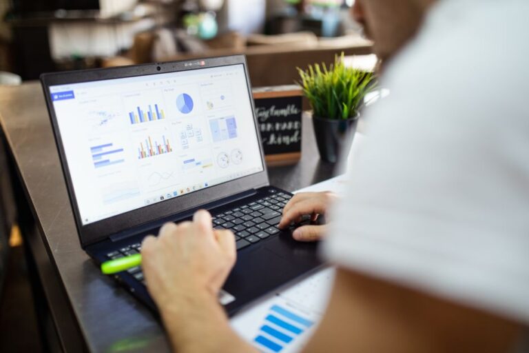 Cara Riset Produk Jualan Online: Panduan Pemula biar Tak Salah Kulakan