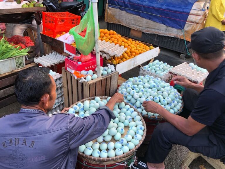 Bisnis Telur Asin Rumahan: Ide Usaha Modal Kecil yang Laris Manis
